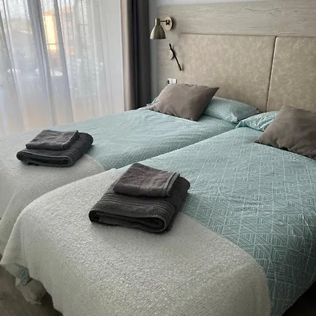 Festastar 402 Apartment